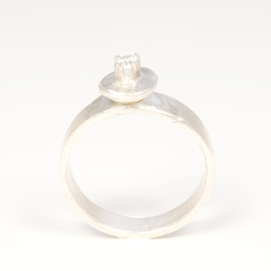 silverring med cubic zirkonia
