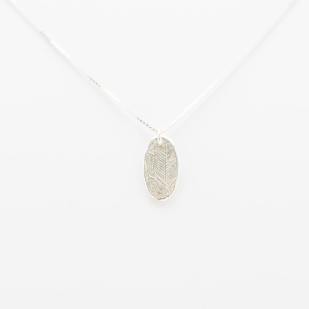 silverhalsband av finsilver