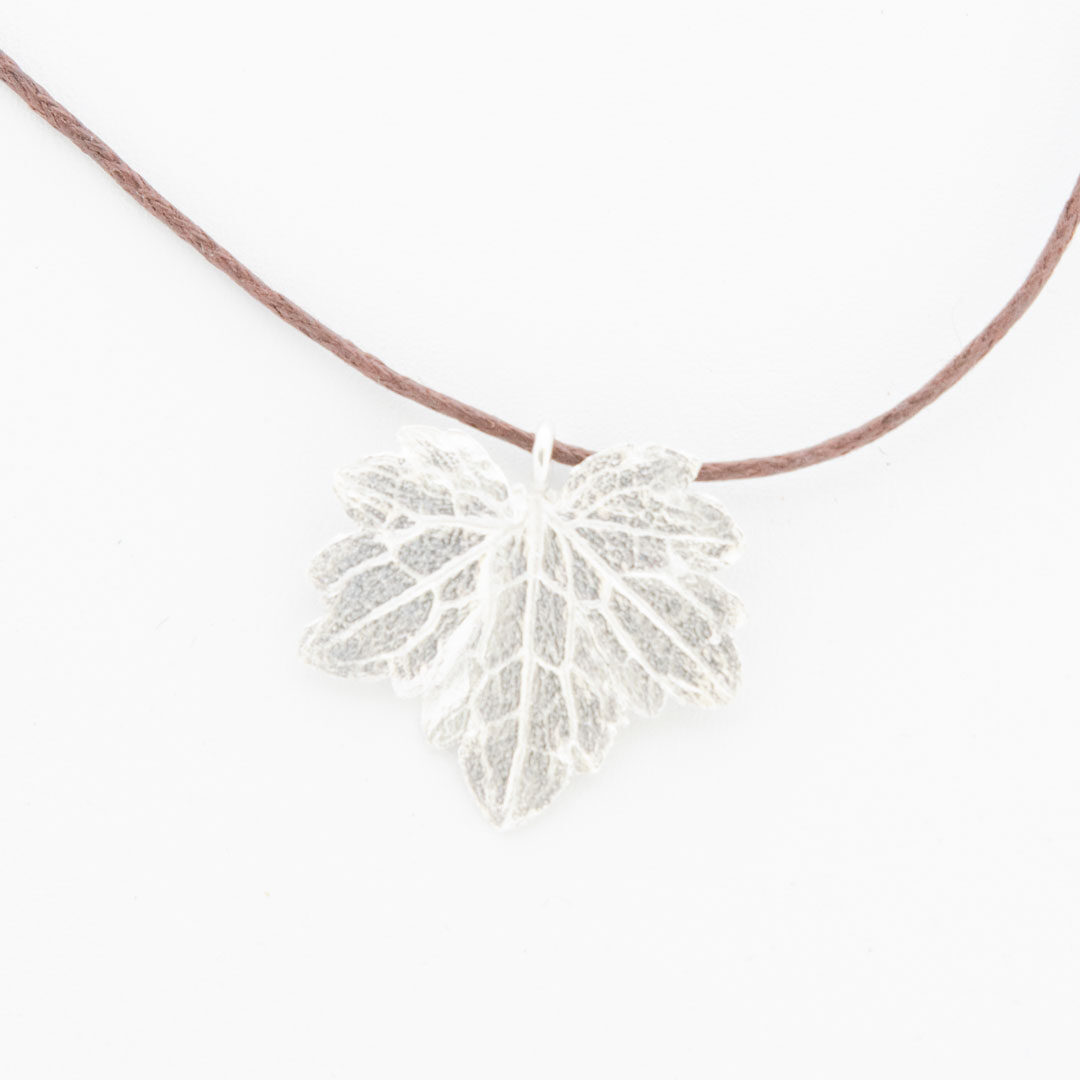 Halsband-Summer-memory